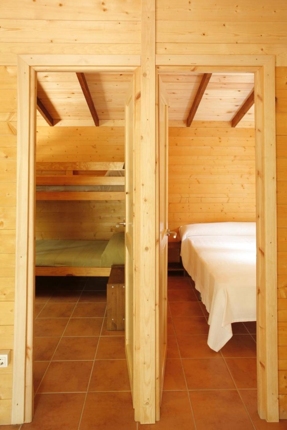 Camping Macanet De Cabrenys Exterior photo
