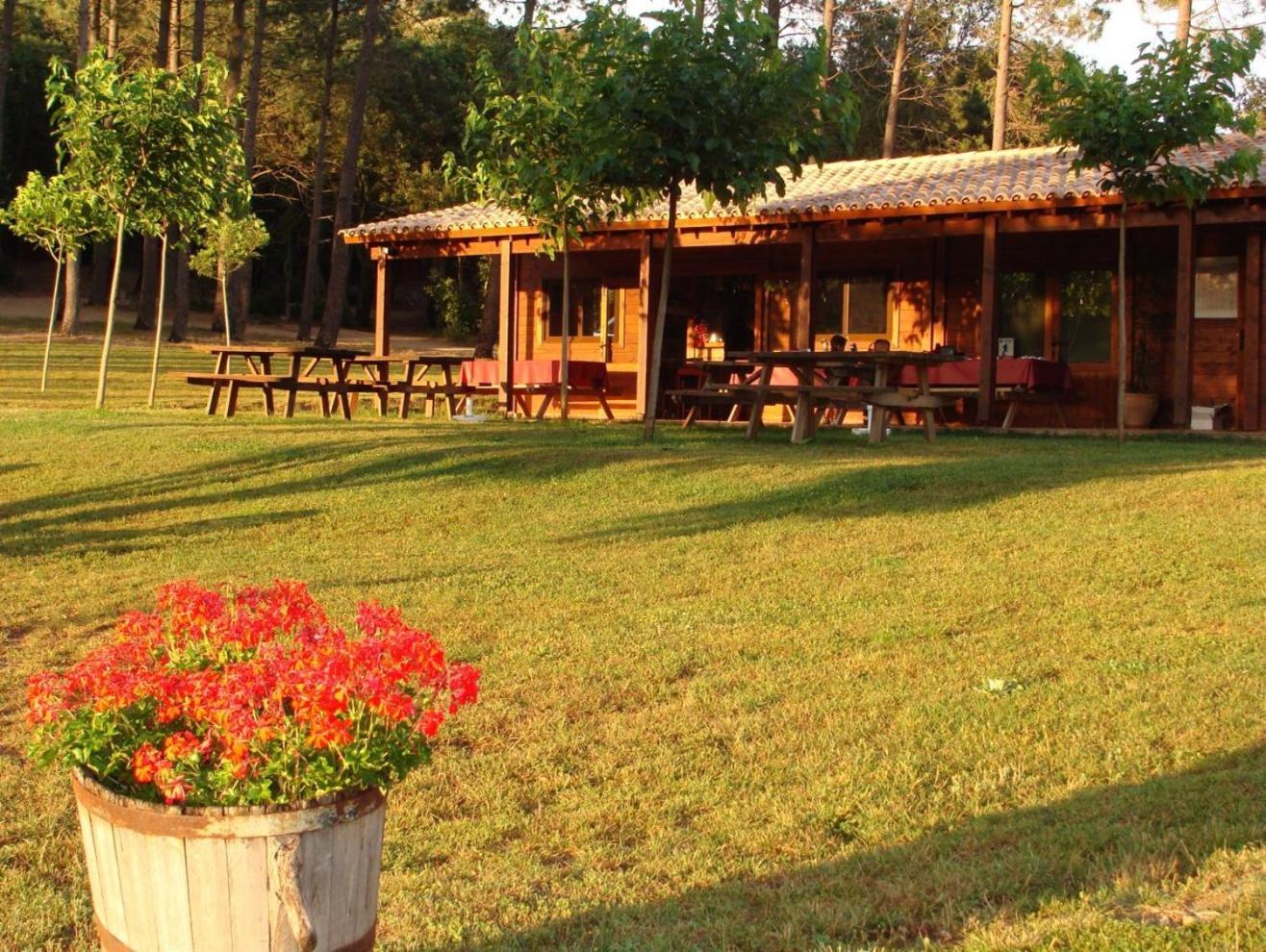 Camping Macanet De Cabrenys Exterior photo