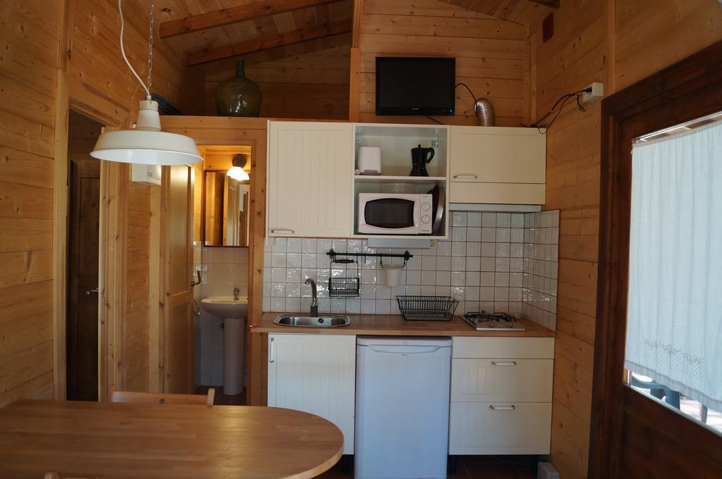 Camping Macanet De Cabrenys Exterior photo